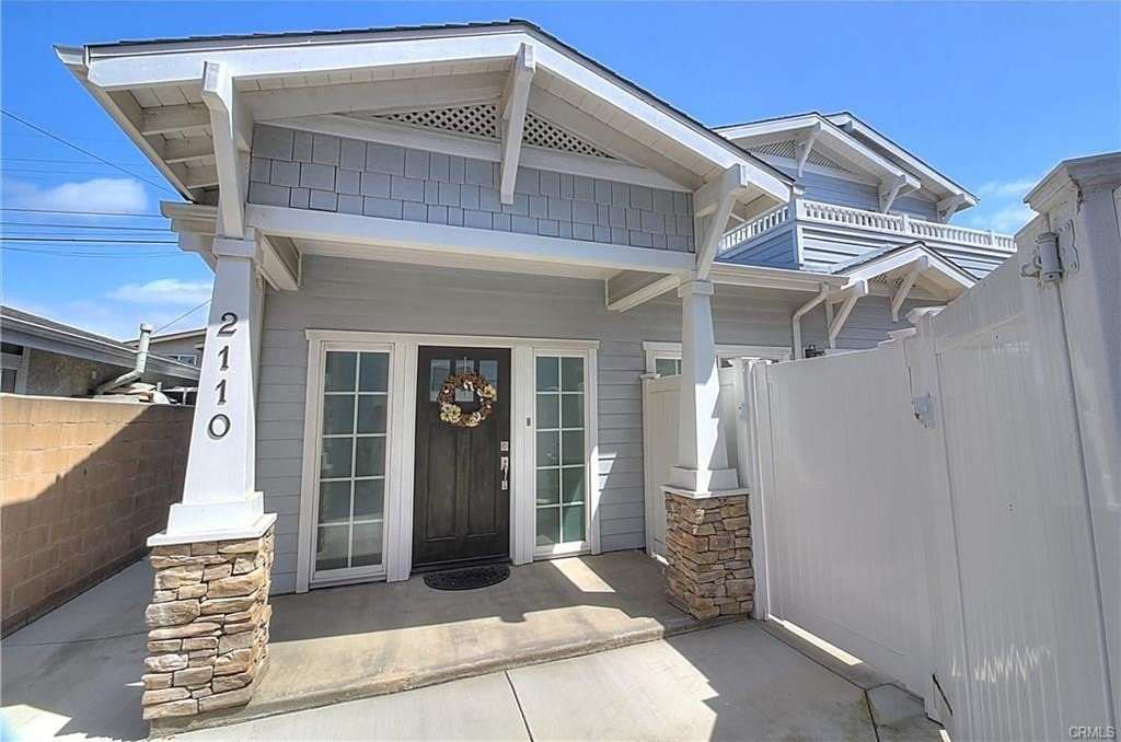 2110 Arlington Avenue