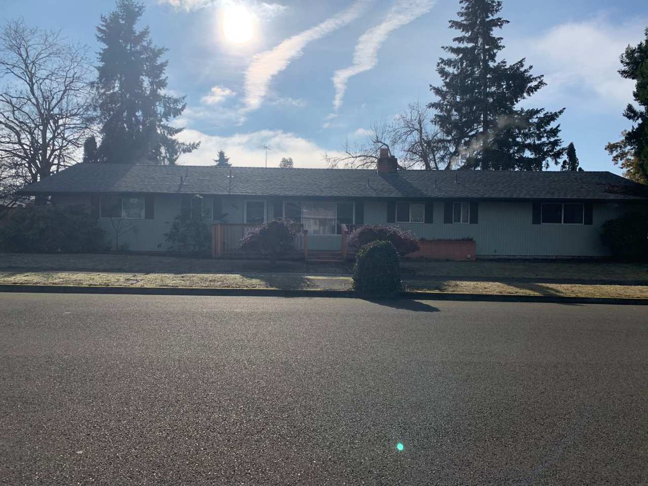 Single Story House in Stayton