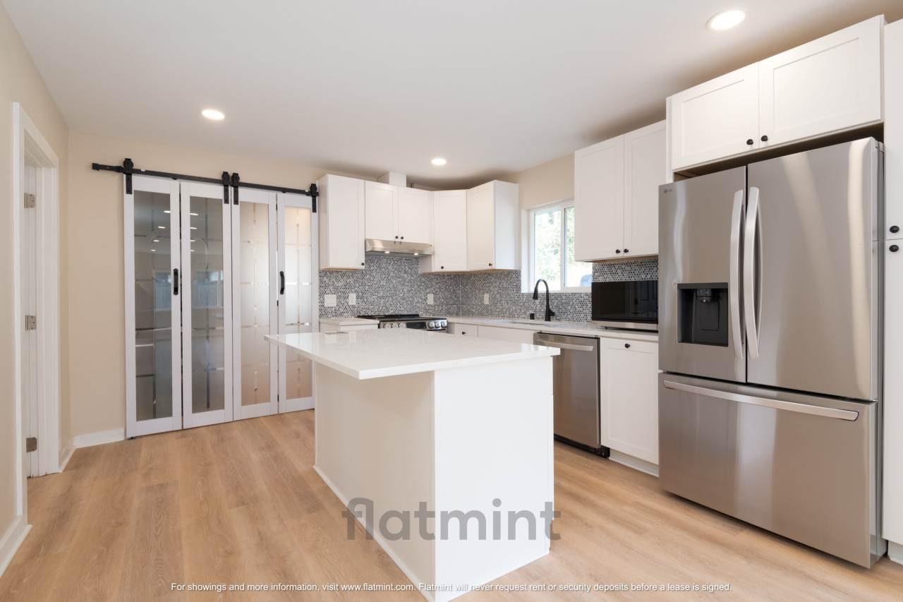 6850 South 133rd Street