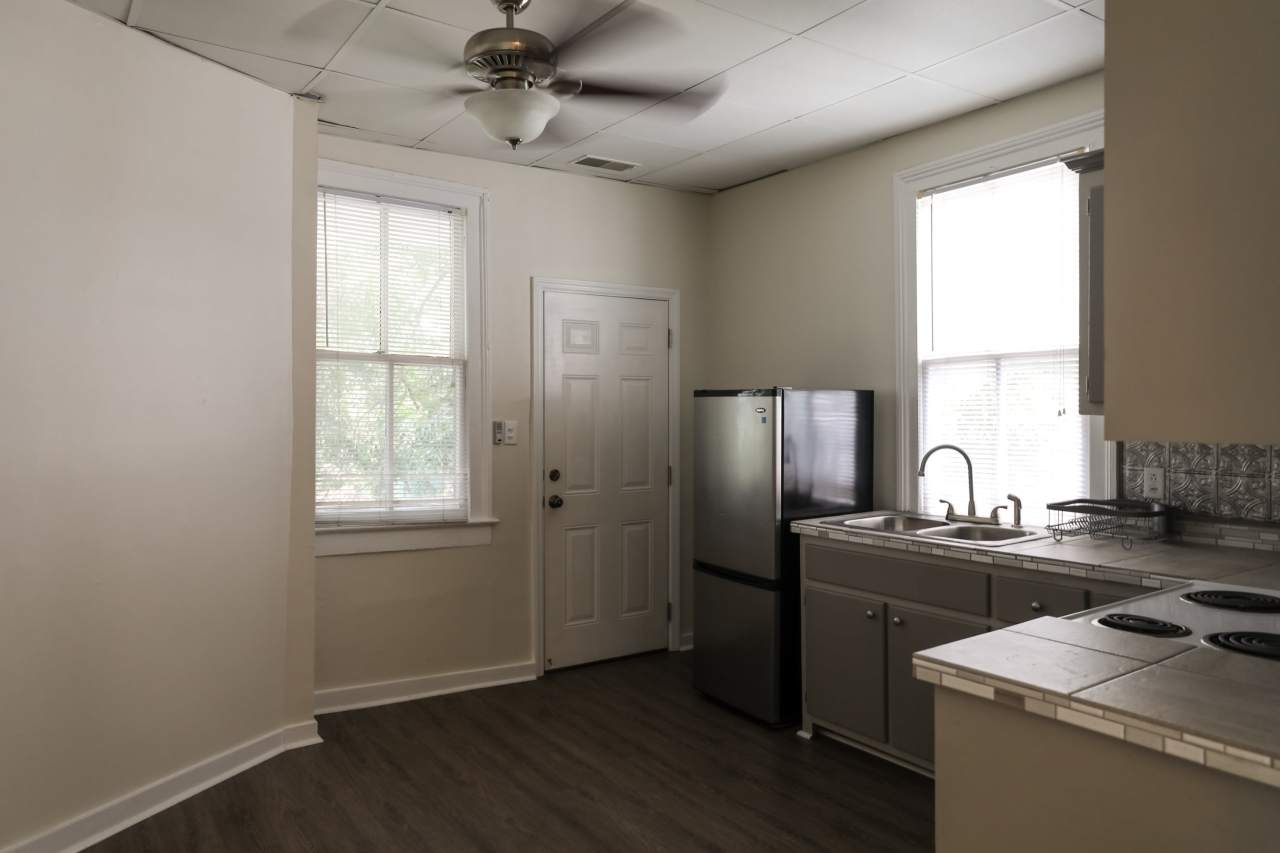 561 Rutledge Avenue - 2