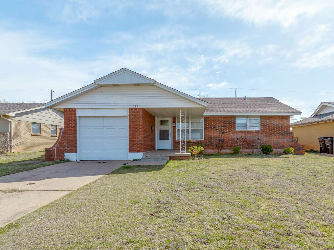 116 South Dallas Avenue