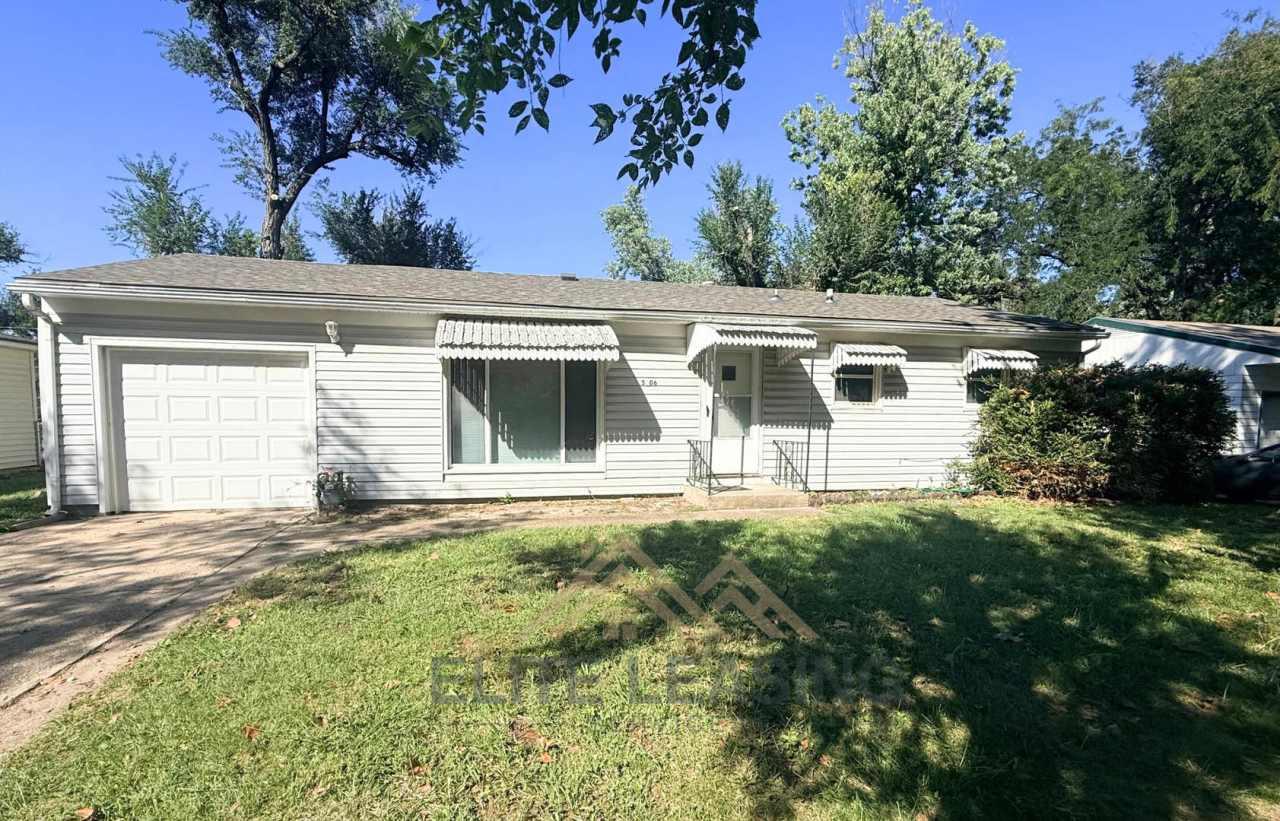 AVAILABLE NOW 5706 SW 15th St, Topeka, KS 66604