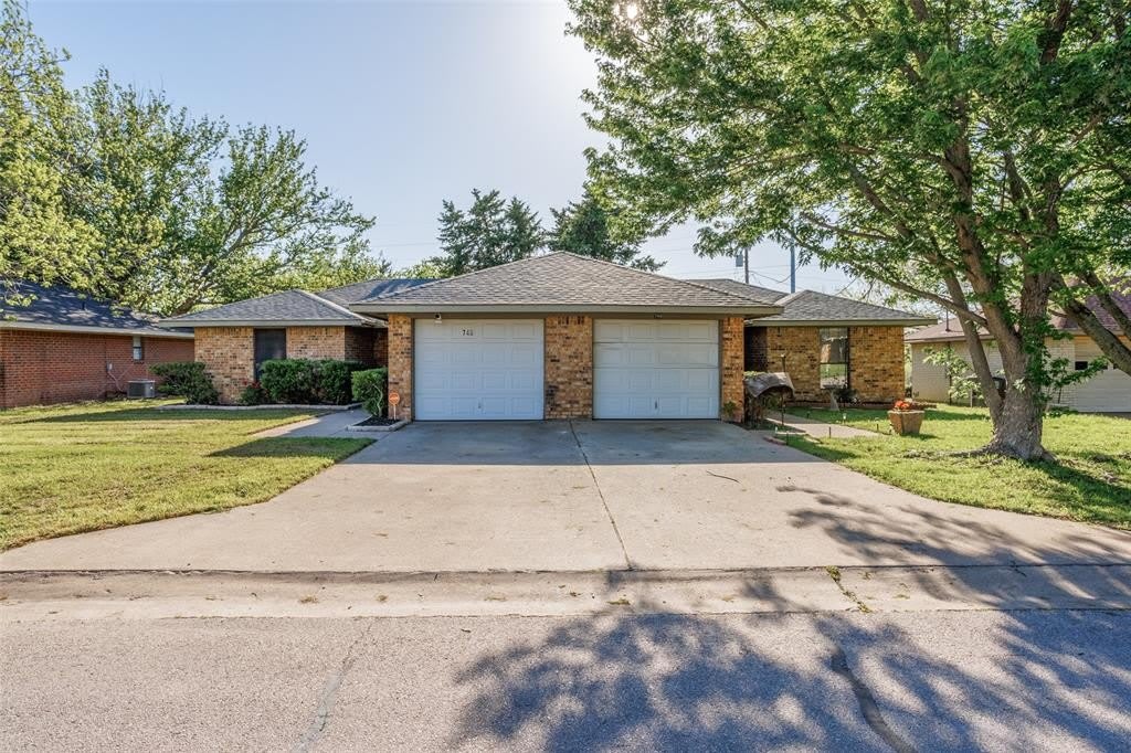 746 Prairie Creek Drive