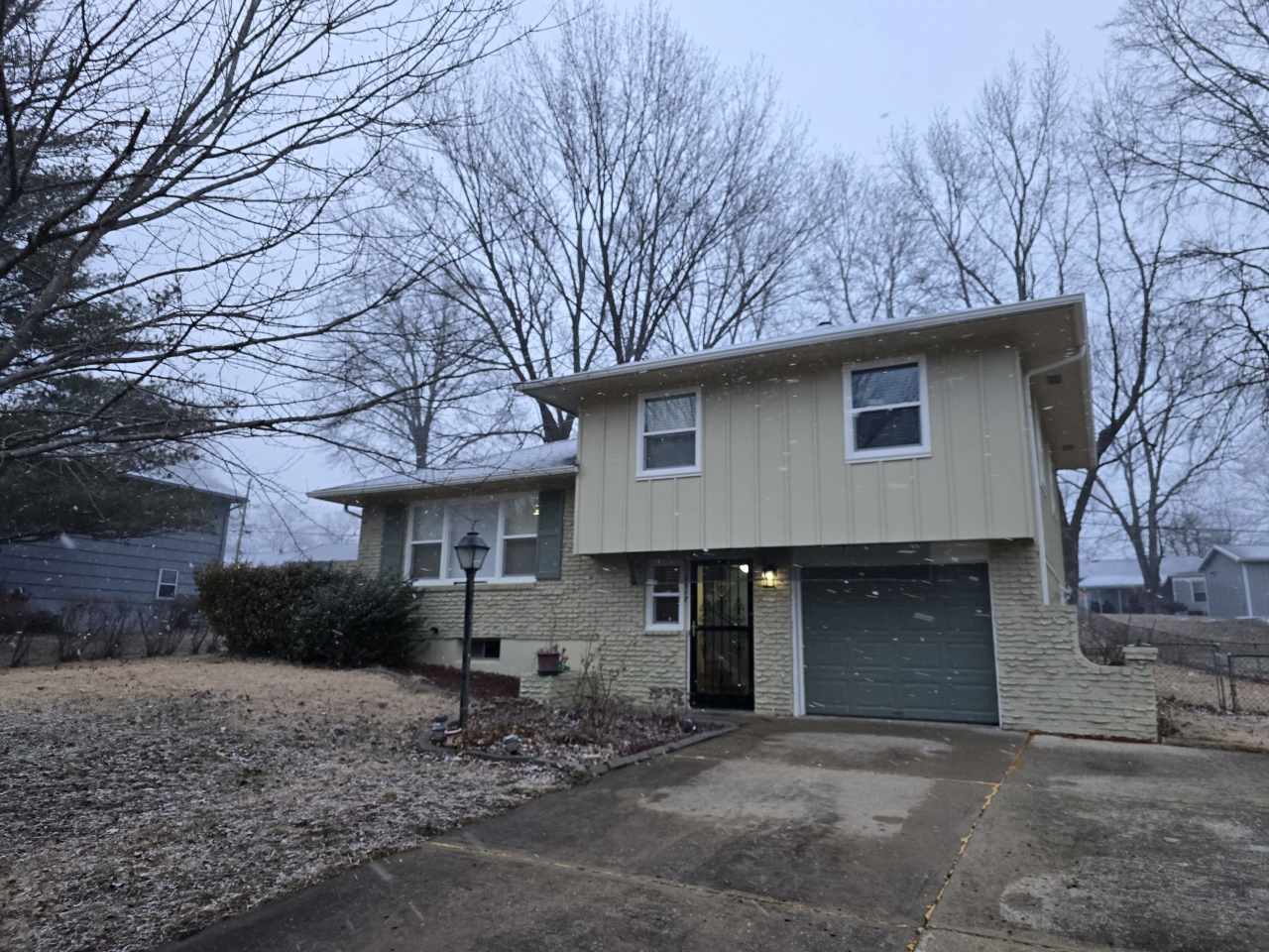 7517 N Lydia Ave Gladstone MO 64118