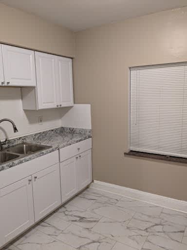 1522 Lewis Street - 4