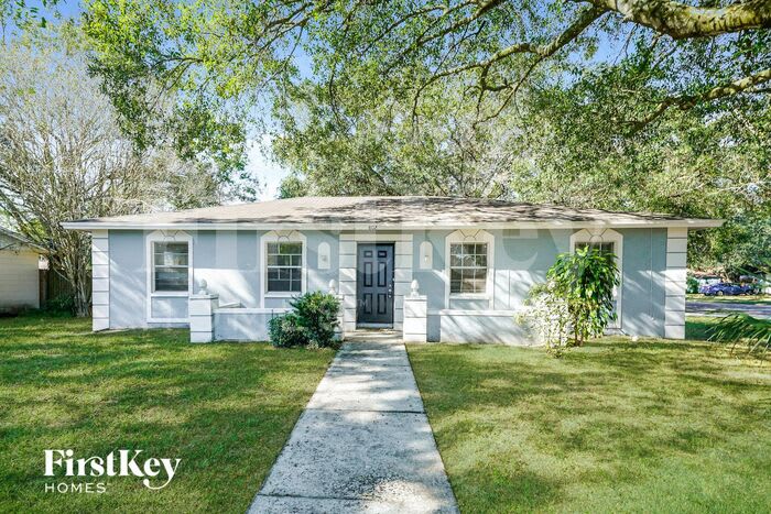 802 Briarcliff Drive