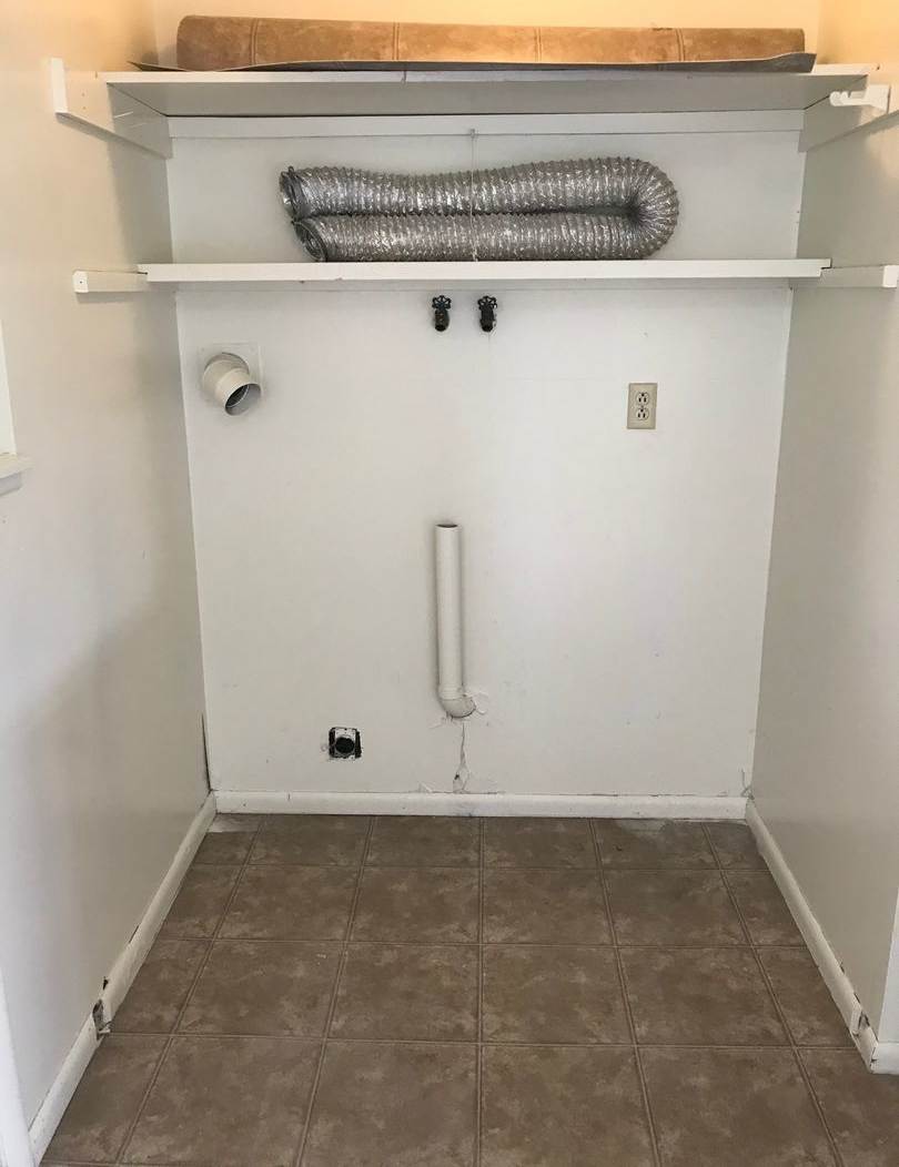 Move-In Today 2 Bedroom 1 Bathroom Apartment Close to Campus!