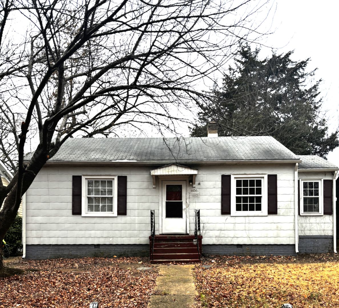 Three bedroom in Forest View