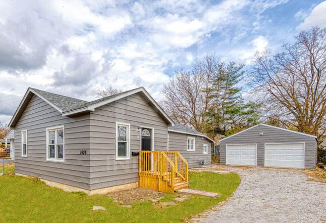 1625 North Berwick Avenue