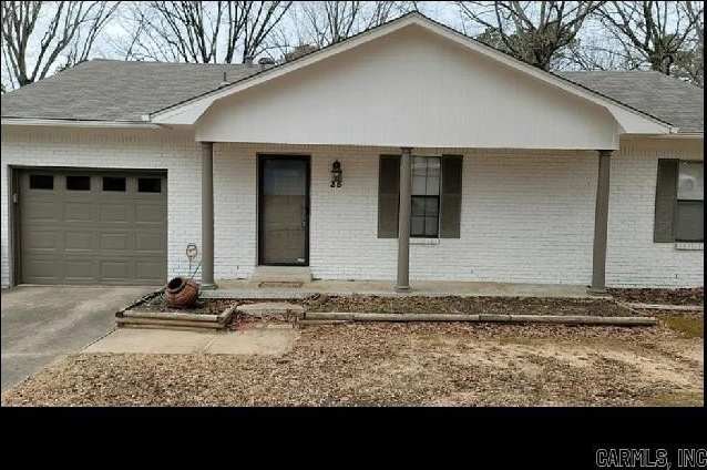 35 Point West Circle