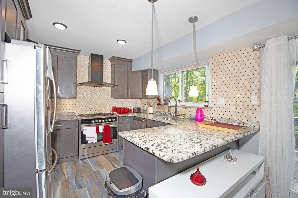 12611 VALLEYWOOD DRIVE