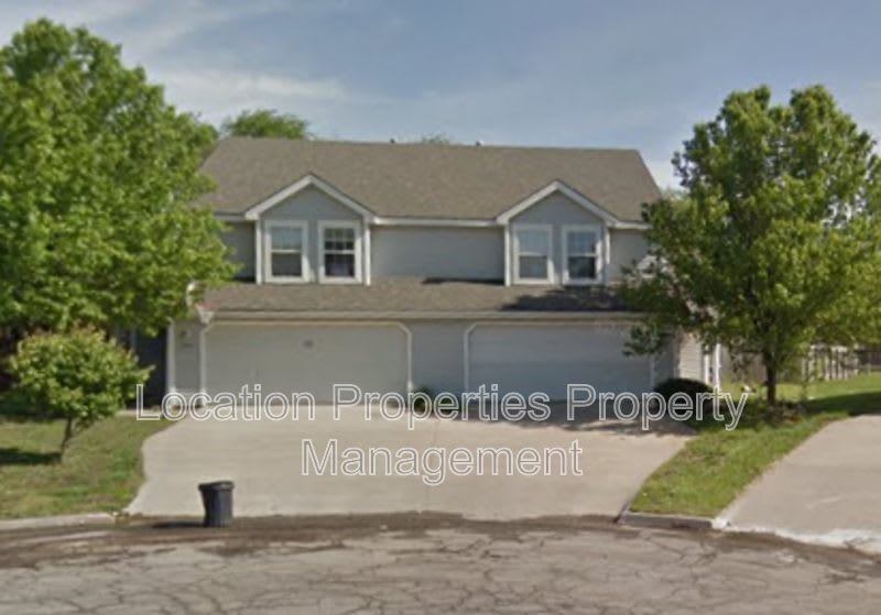 2504 Crestline Court - 1