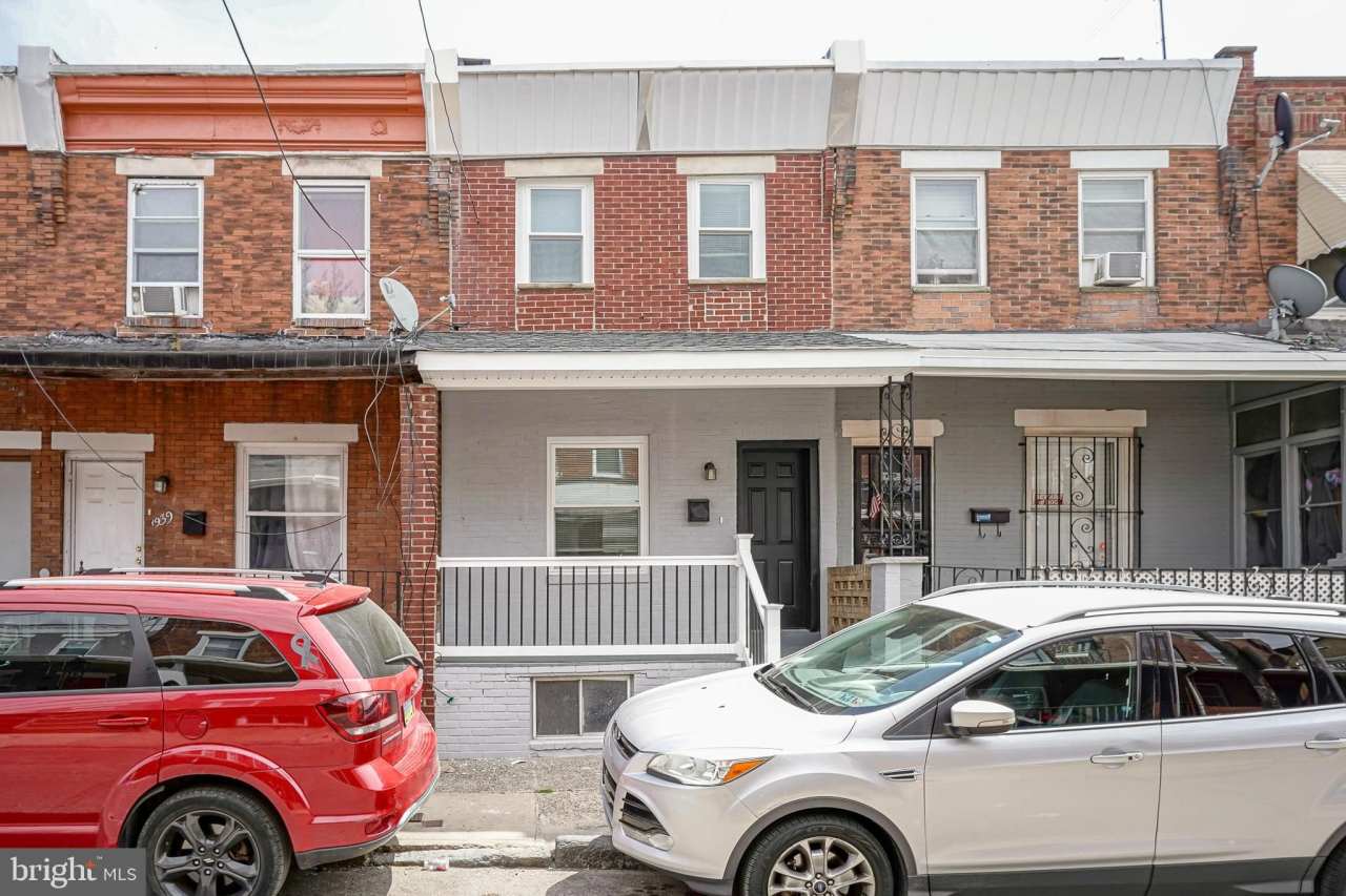 1941 S CROSKEY STREET