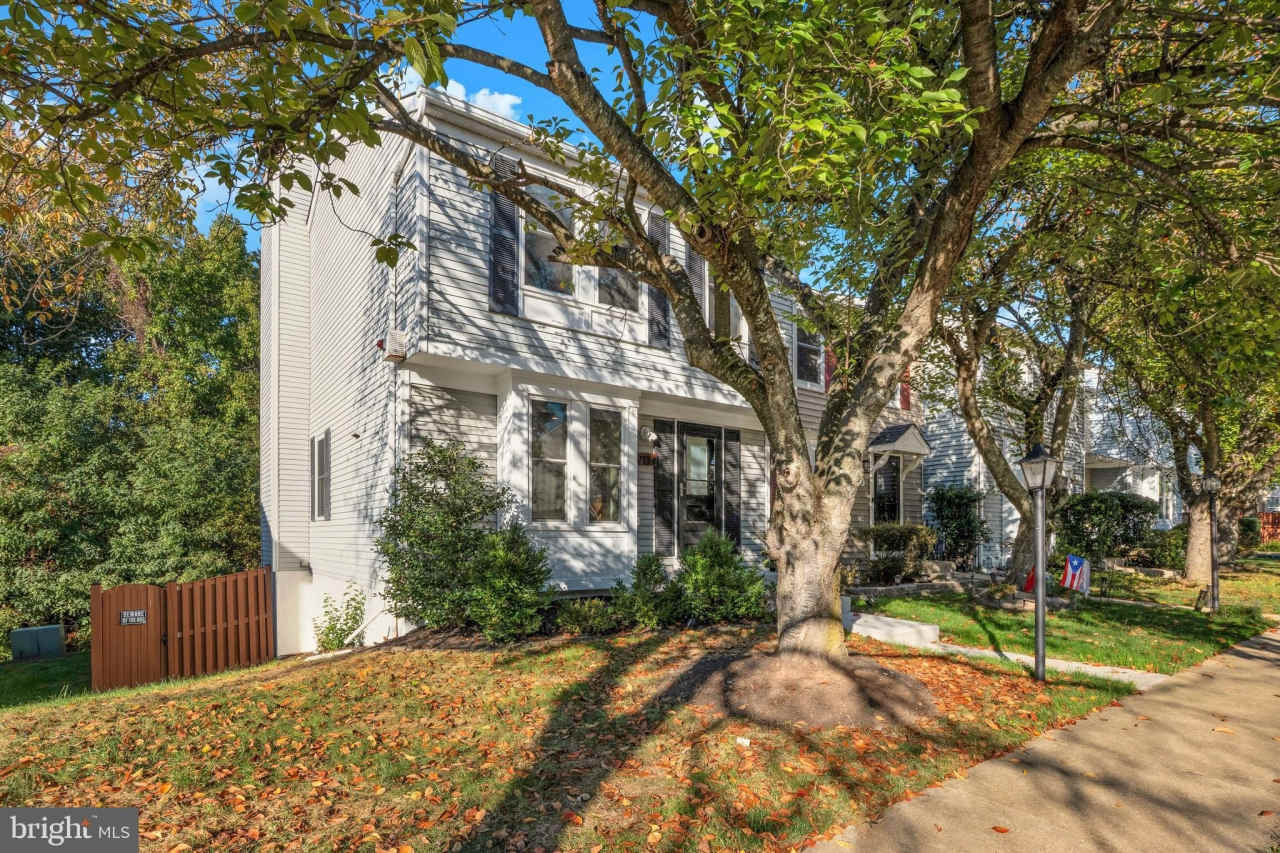 9114 ASPENPARK Court