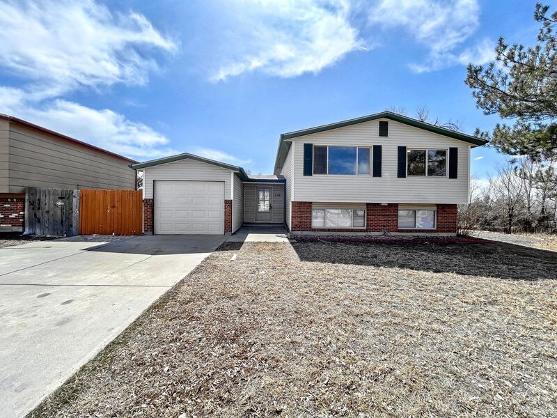 530 Avenida Del Cielo