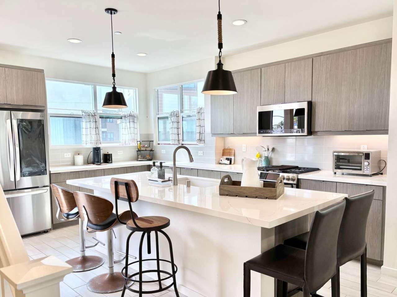 1105 Canal | Coastal Living Elevated at Shoreline | Yearly Furnished Rental