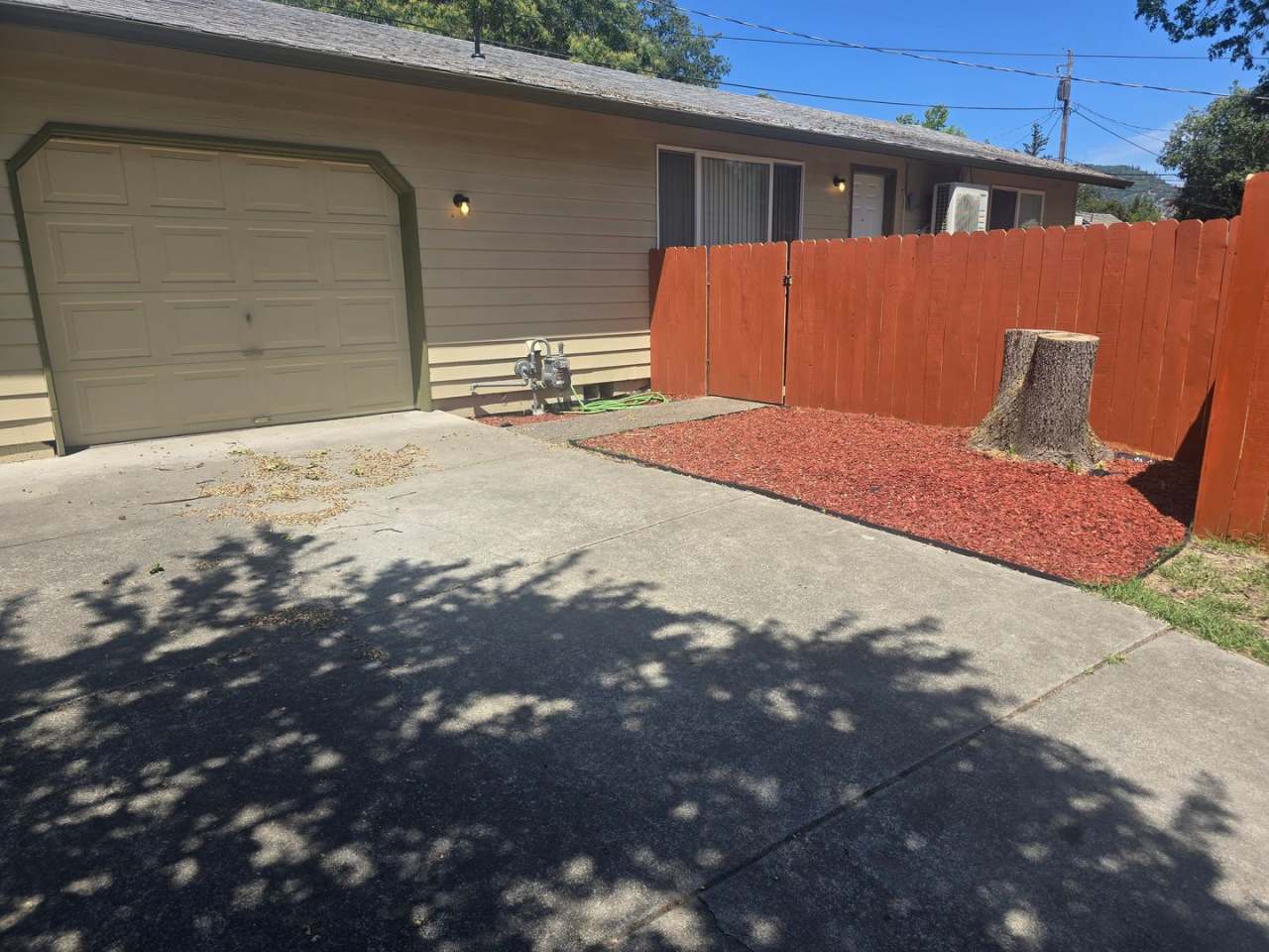 2 bedroom 1 bath for Rent in Grants Pass