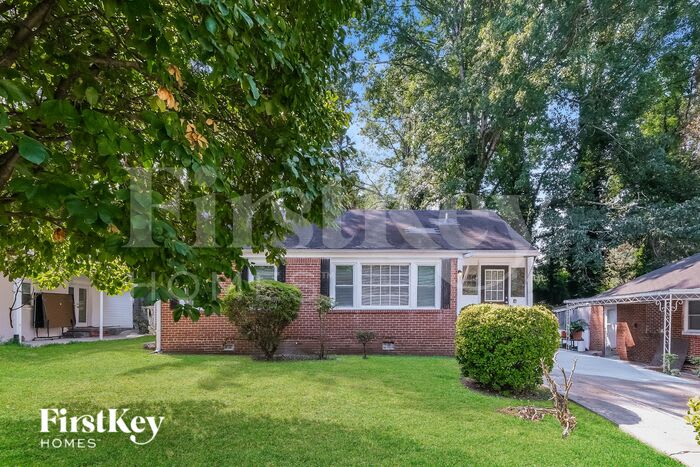 1854 Oakmont Drive Northwest