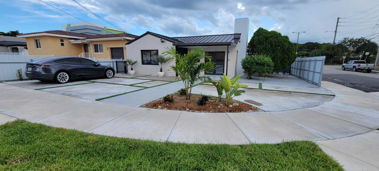 2790 Northwest 3rd Street