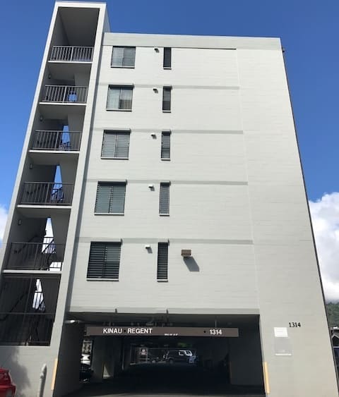 2 Bedroom, 2 Bathroom, 1 Parking (Kinau Regent)