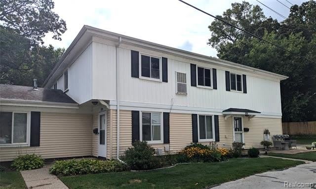 38030 GREENWOOD Street