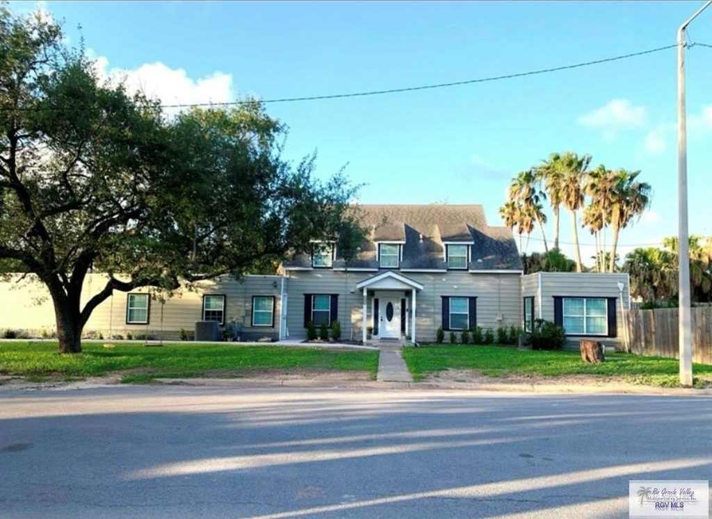 105 HIBISCUS COURT