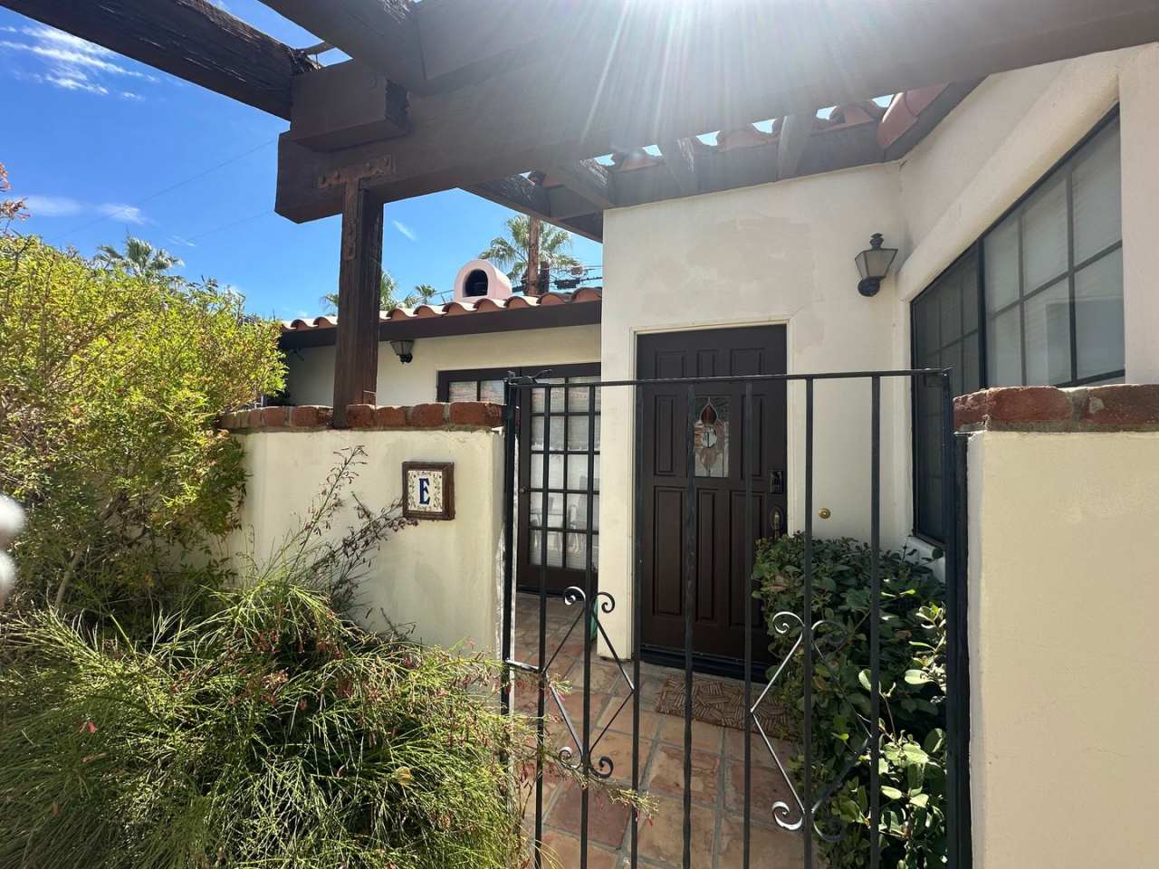 AVAILABLE NOW! 2 Bedroom 2 Bathroom Condo in Palm Desert