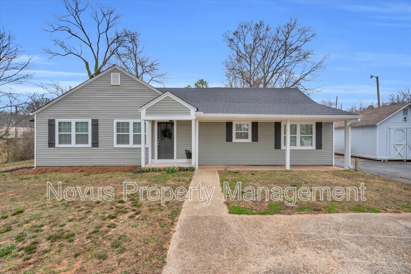 713 N Lakeshore Drive