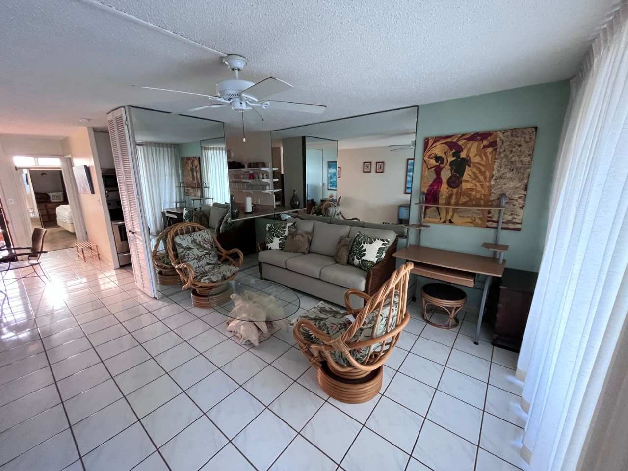 Kulakane Oceanfront One Bedroom