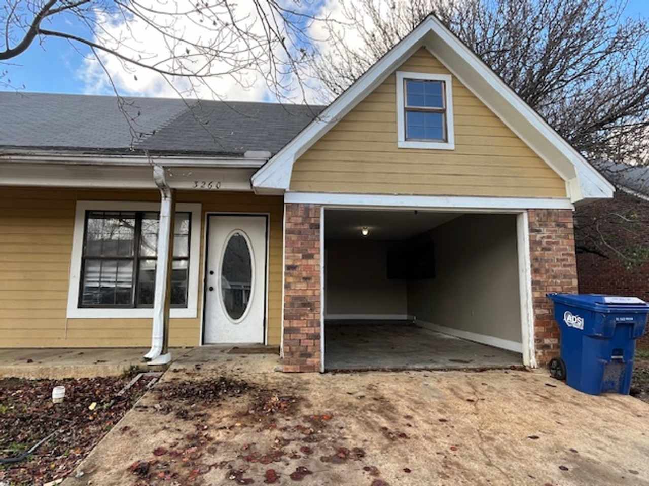 Renovated 3 Bedroom 2 Bath Townhome for Rent!