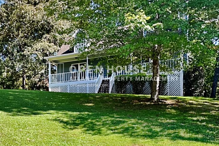 4150 Sterling Pointe Drive