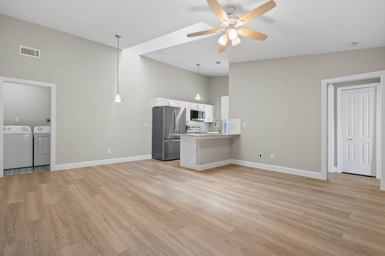 2 Bedroom 2 Bath Condo with Lanai