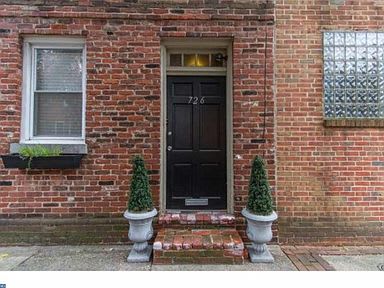 726 Lombard Street - 2