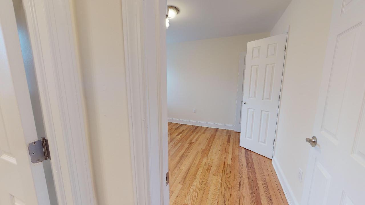 Crestview Garden Apartments