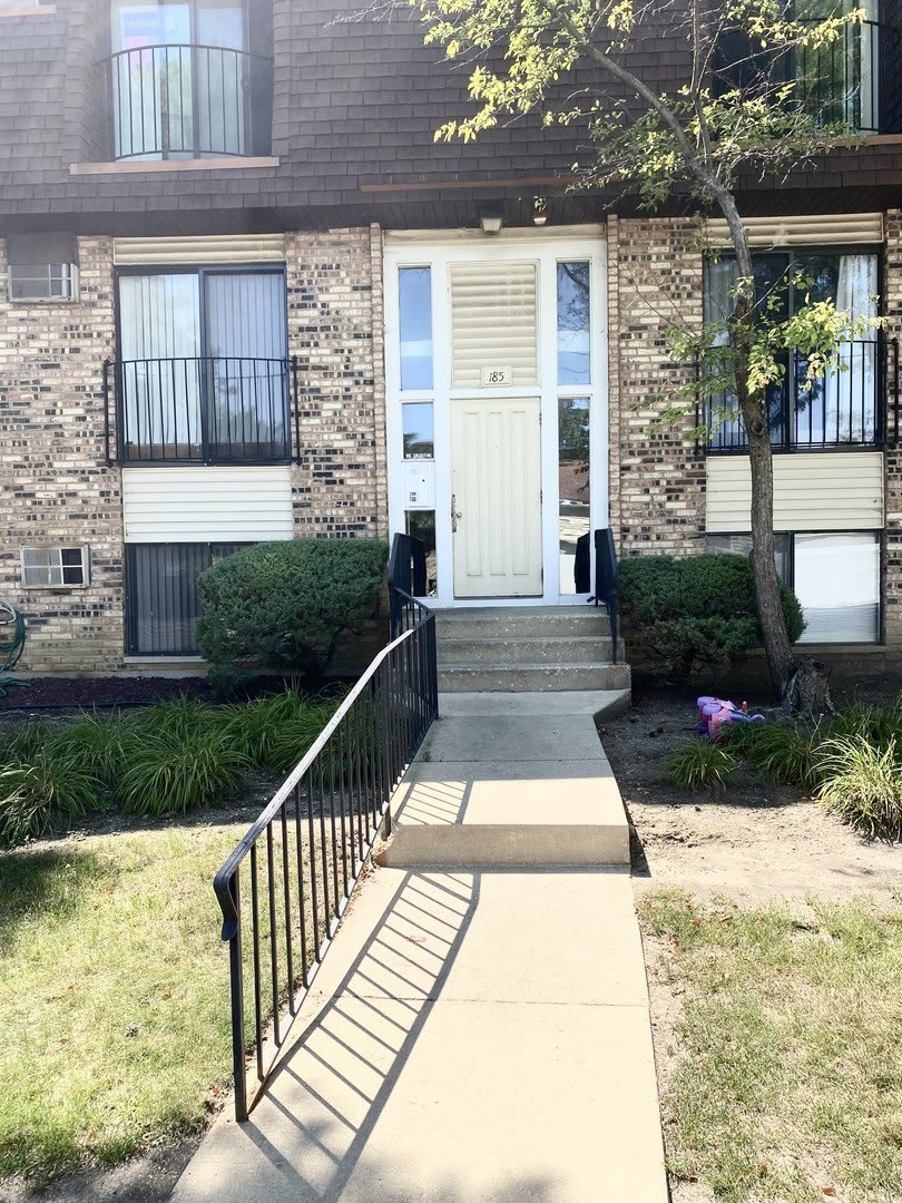 185 N Waters Edge Drive