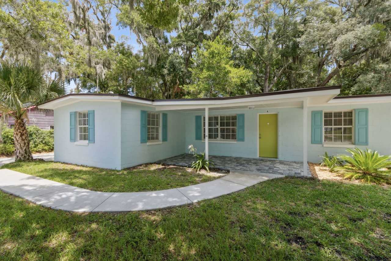 Small Duplex on Amelia Island