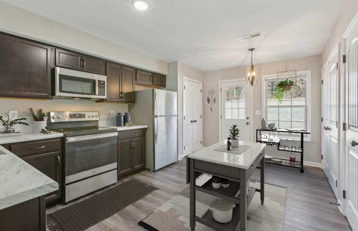 Center Pointe Townhomes