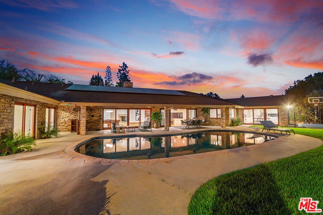 16564 Park Lane Cir