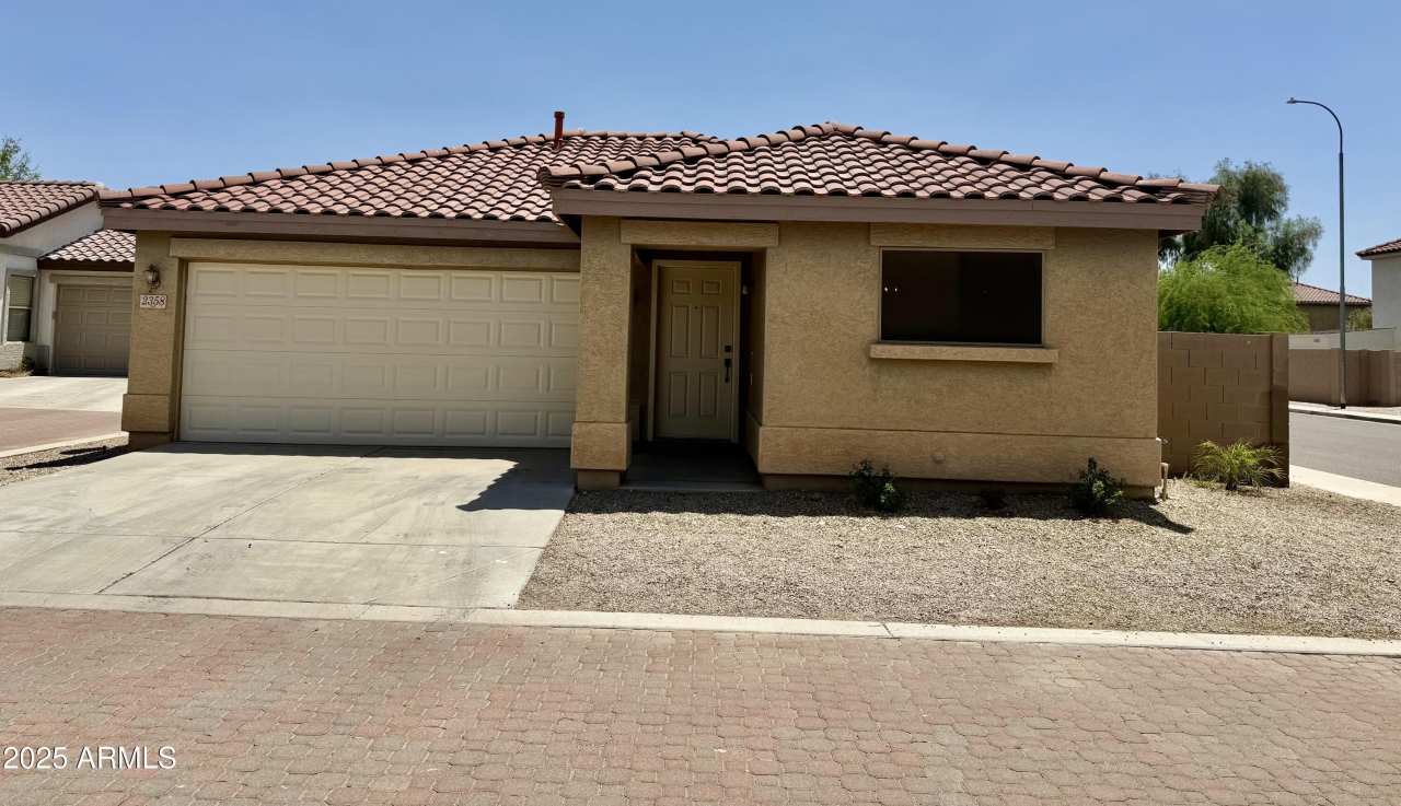 2358 E PEACH TREE Drive