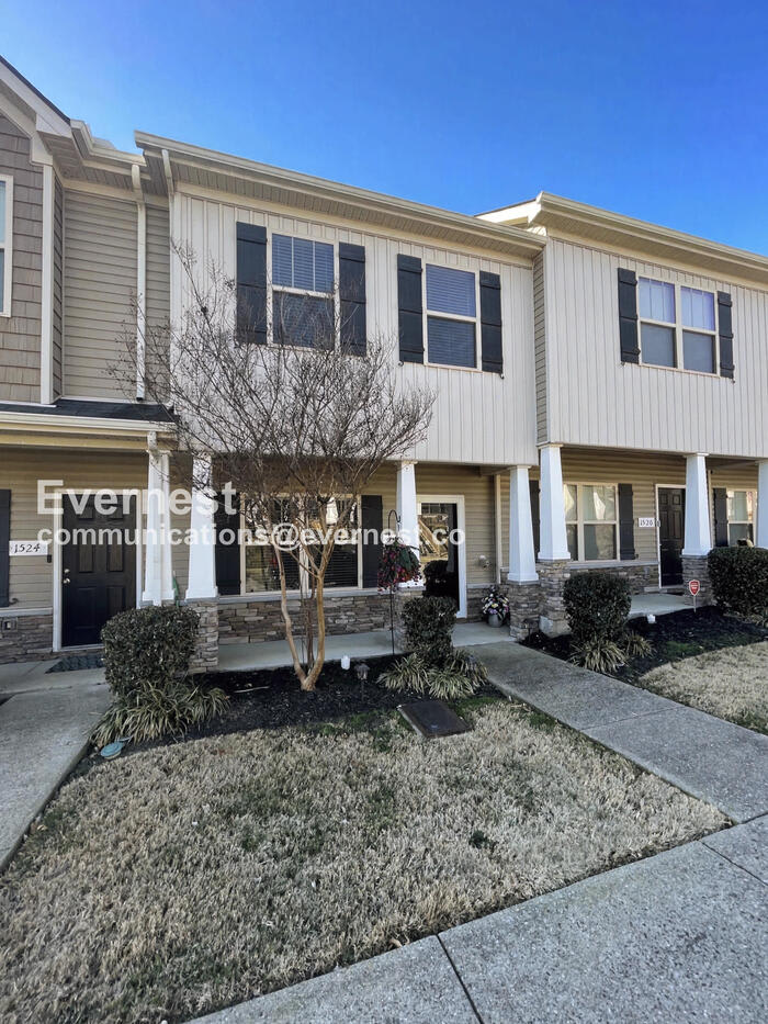 1522 Sprucedale Drive