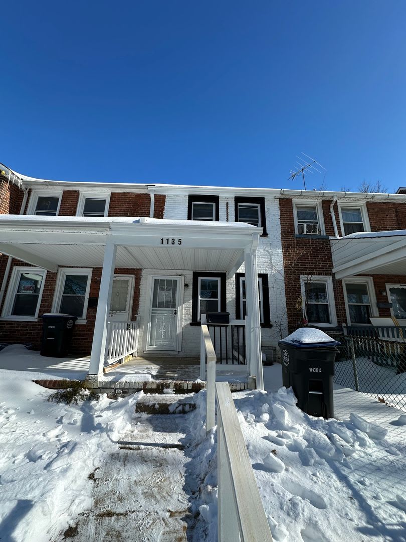 Beautiful renovated 2 bed, 1 bath