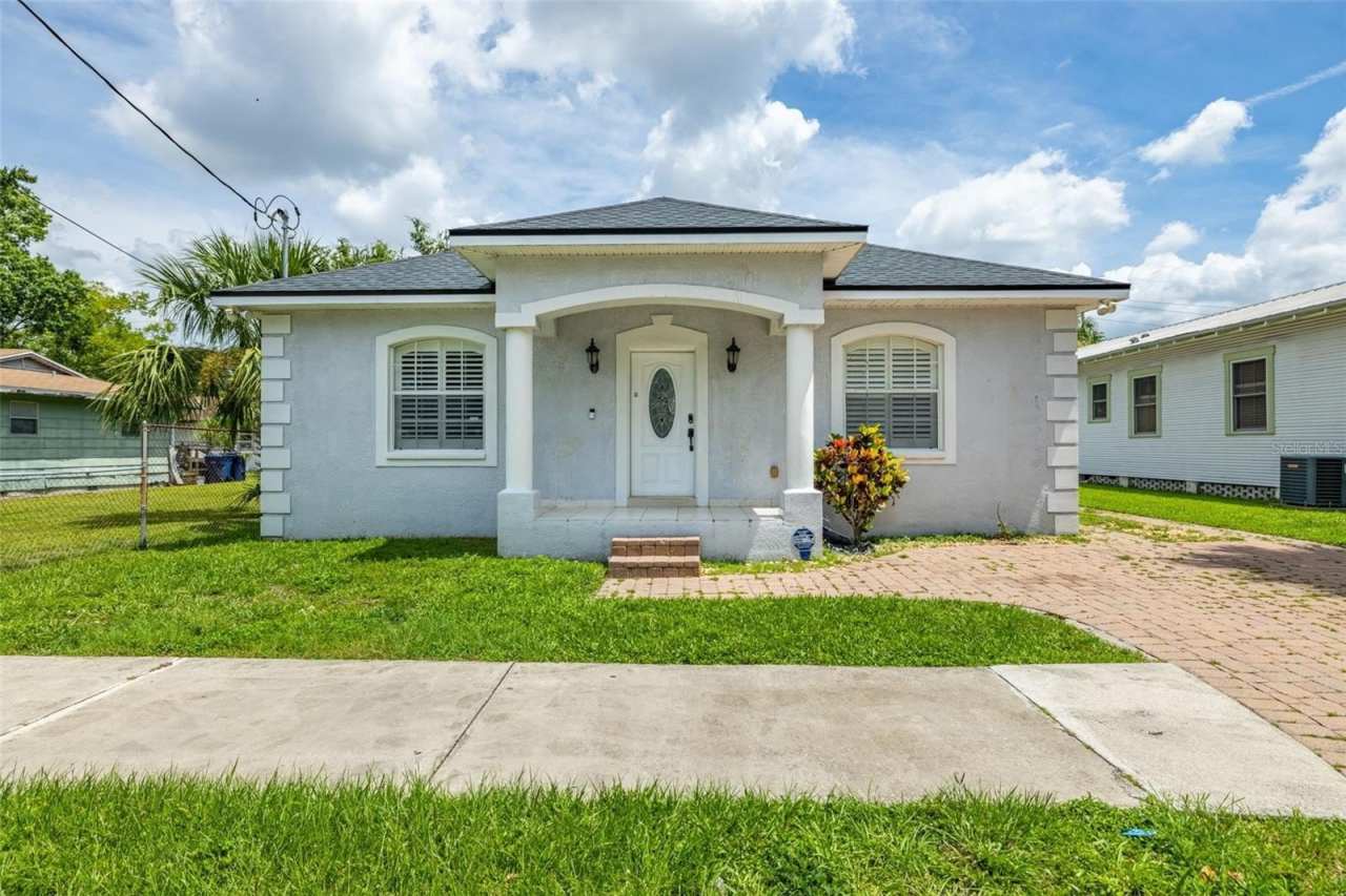 2323 W CHERRY STREET