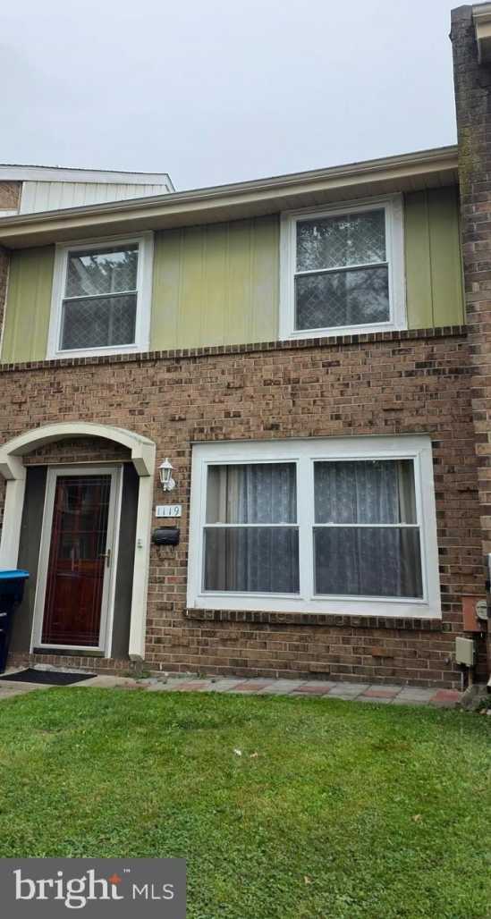 1119 SHEFFIELD Court