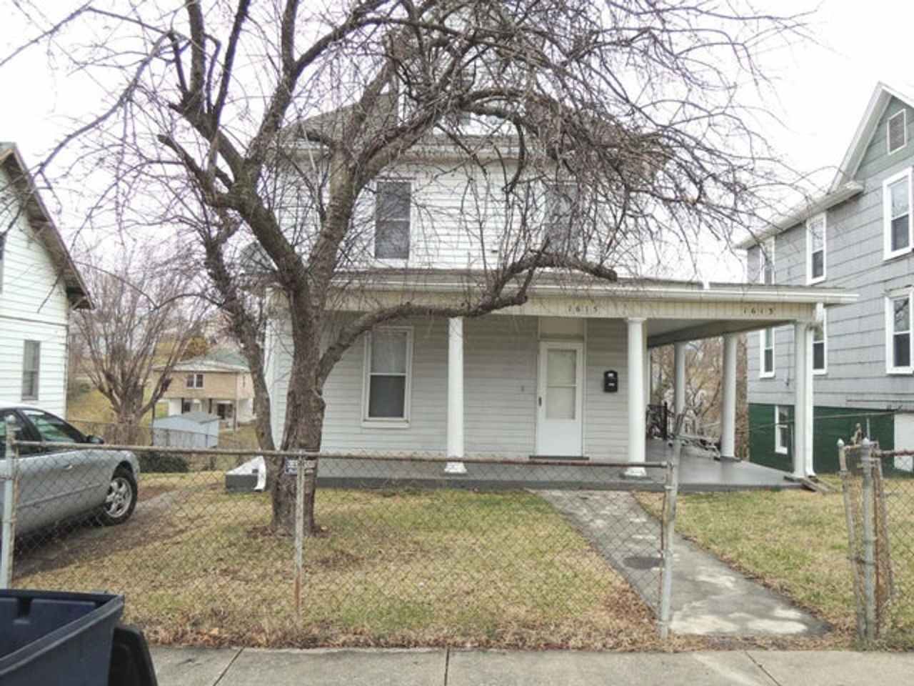 1613 Loudon Ave Upper Unit NW