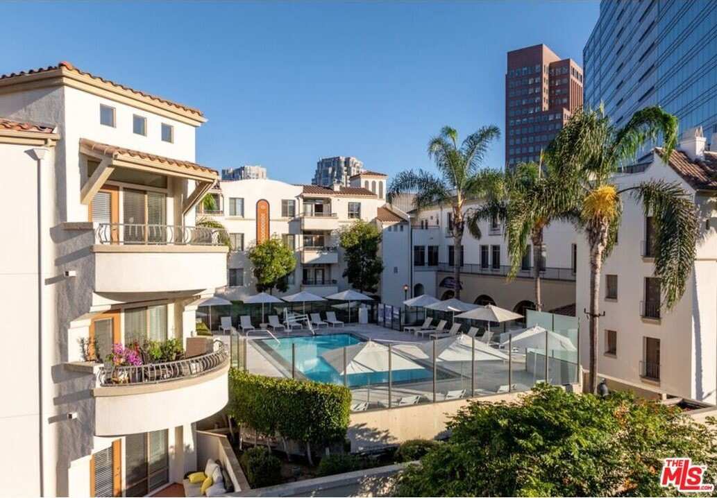 1040 Glendon Ave unit: 4145