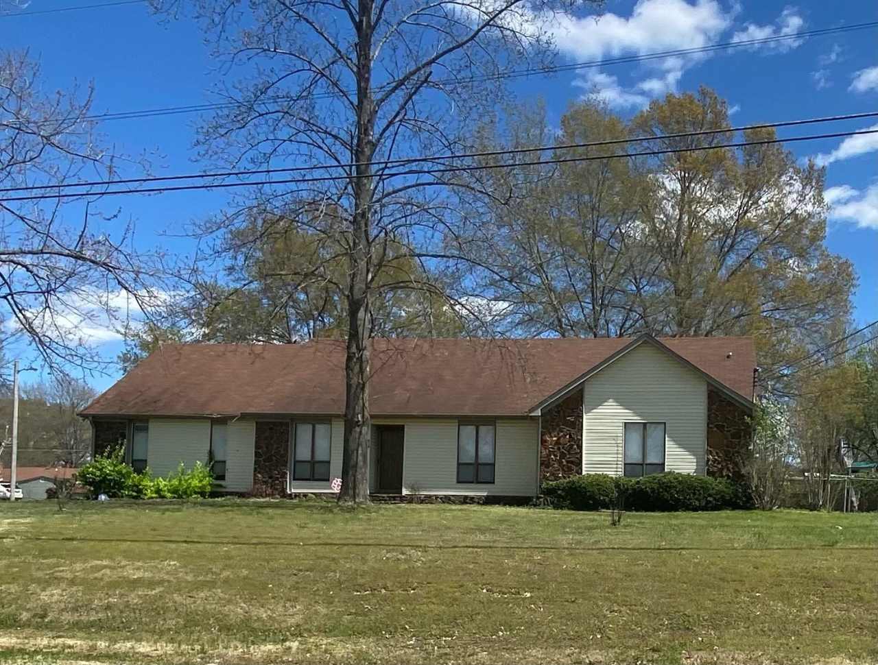 316 West University Parkway