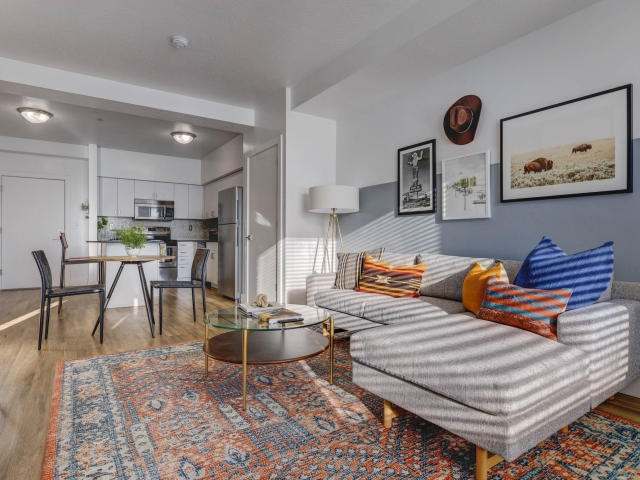 4358 S Main St Unit E11