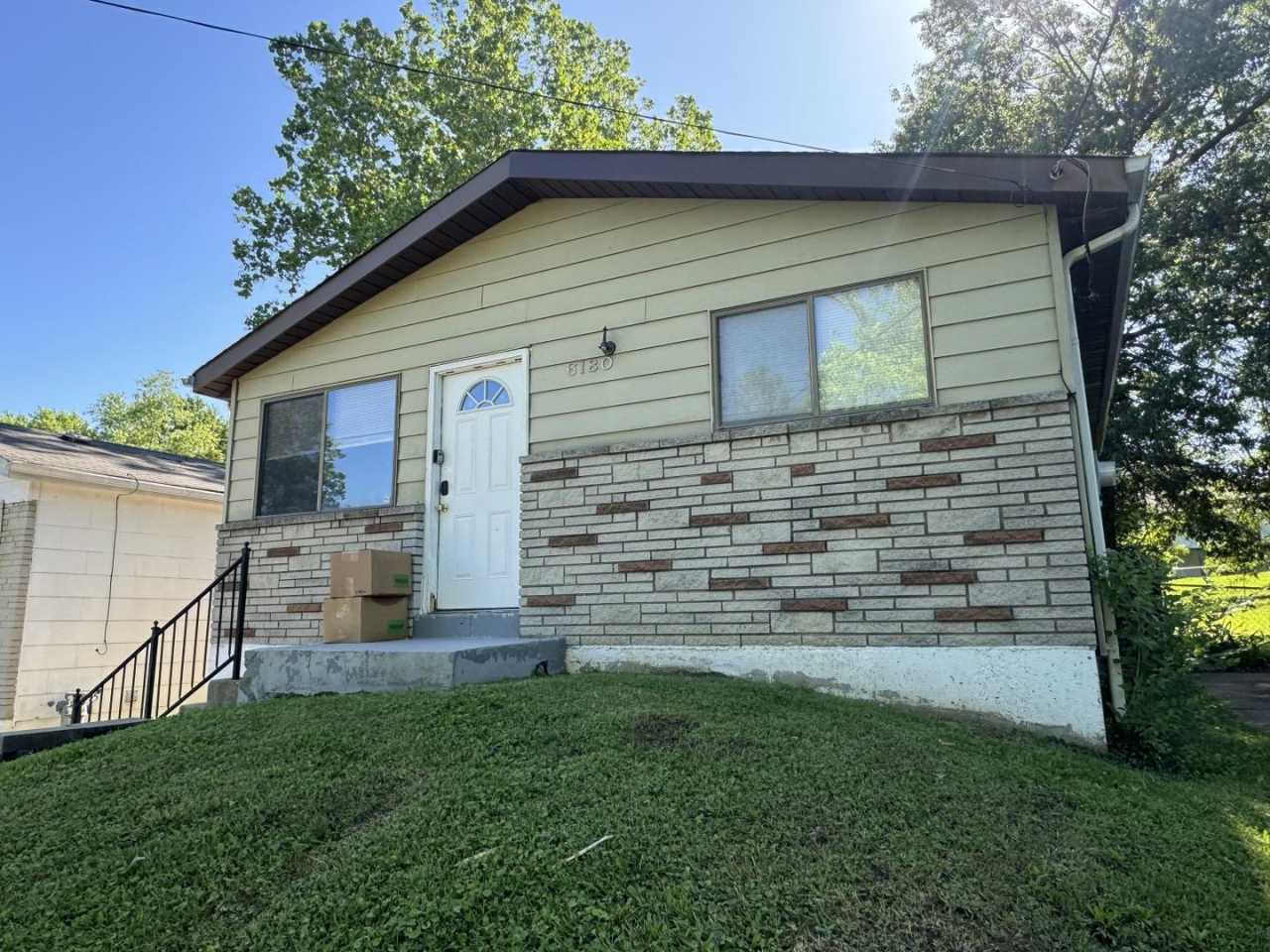 Lovely 2 Bedroom / 1 Bath for Rent - Section 8 Welcome