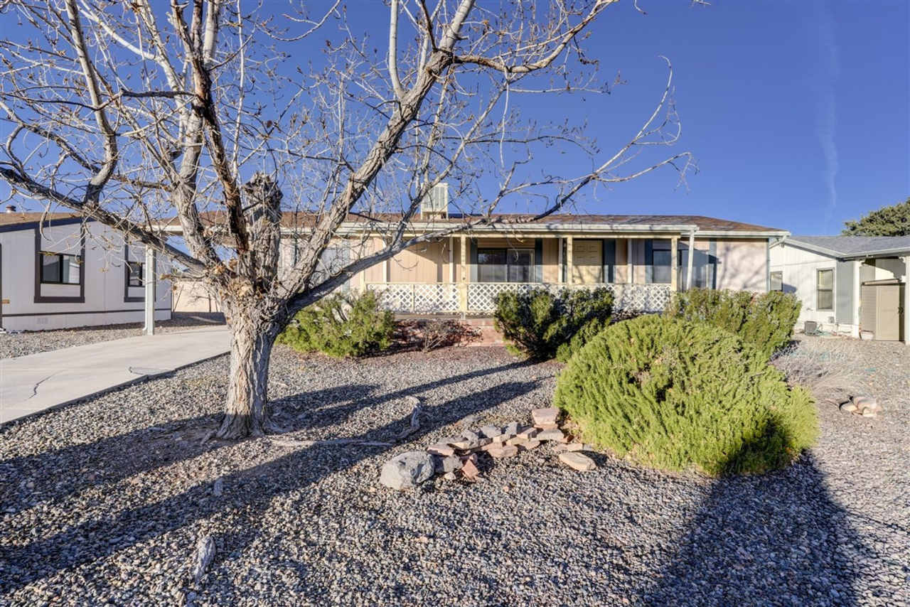 2 Bedroom, 2 Bath Home Close to Willow Lake in Prescott
