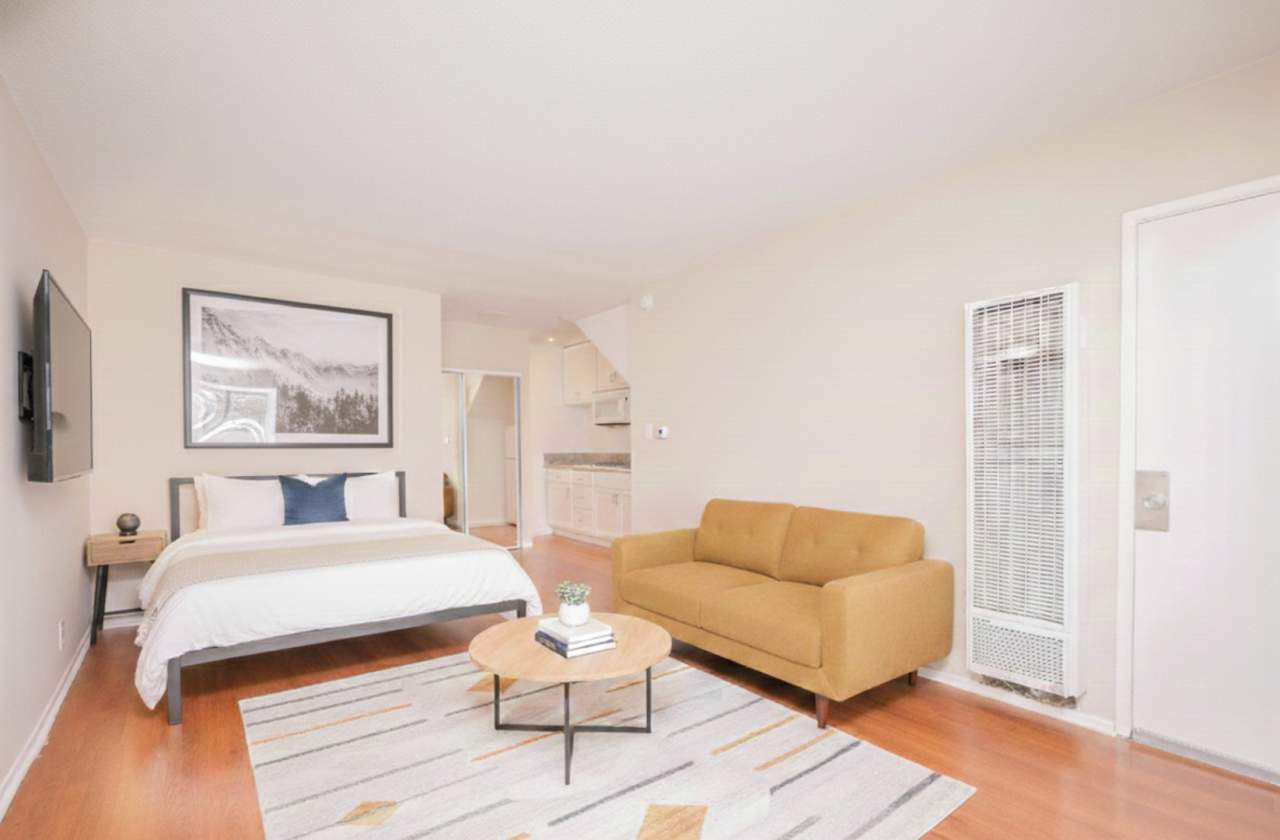 2015 - 2021 Chariton